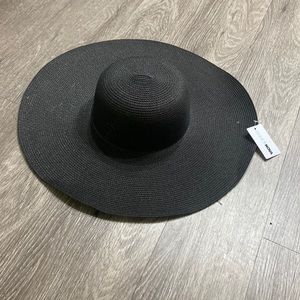 Black Fashion Nova Floppy Beach Hat